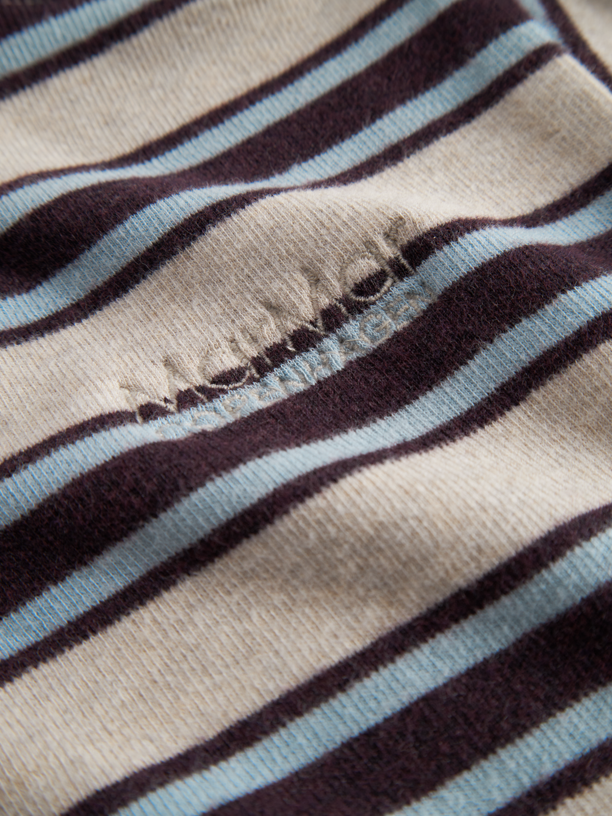 Tammas B Pullover