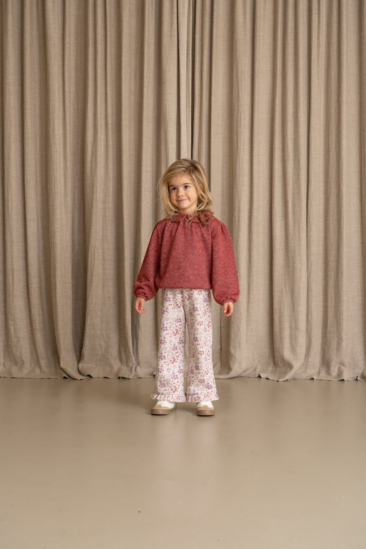 Puff Balloon Collar Sweater