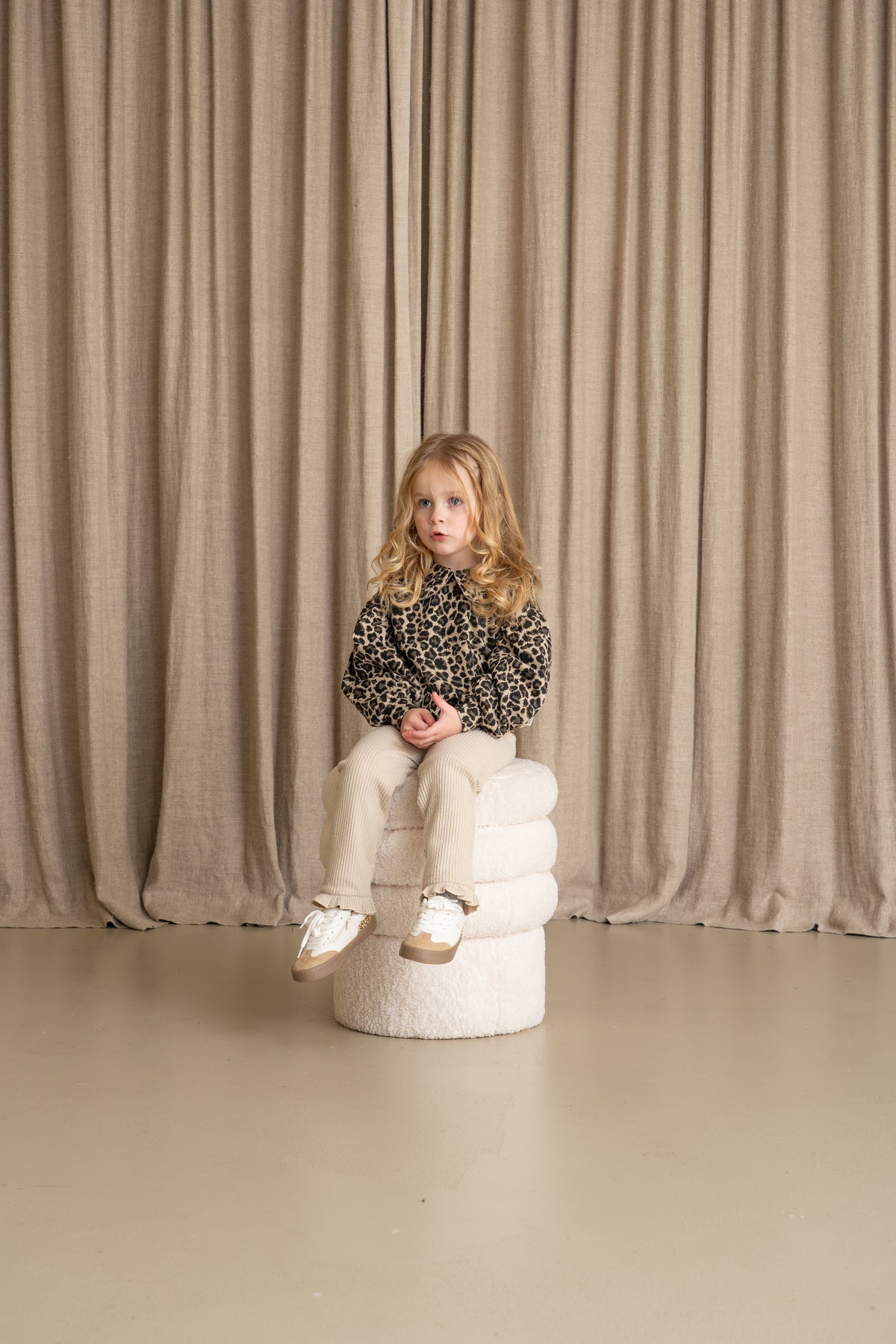 Balloon Collar Sweater