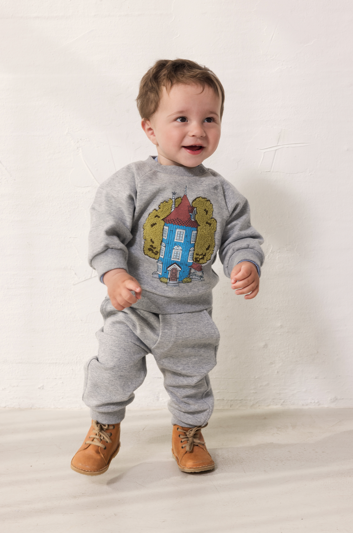 Theos B Sweater