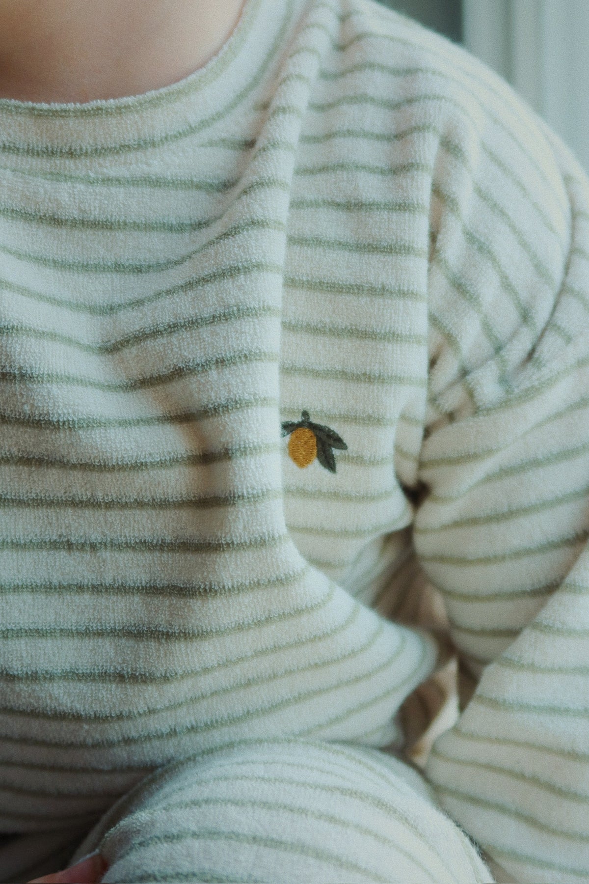 Itty Pullover