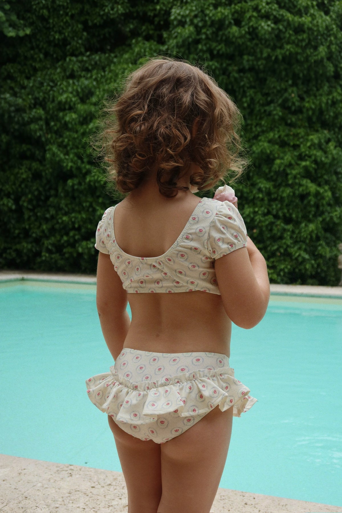 Malti Bikini-thumbmail-2