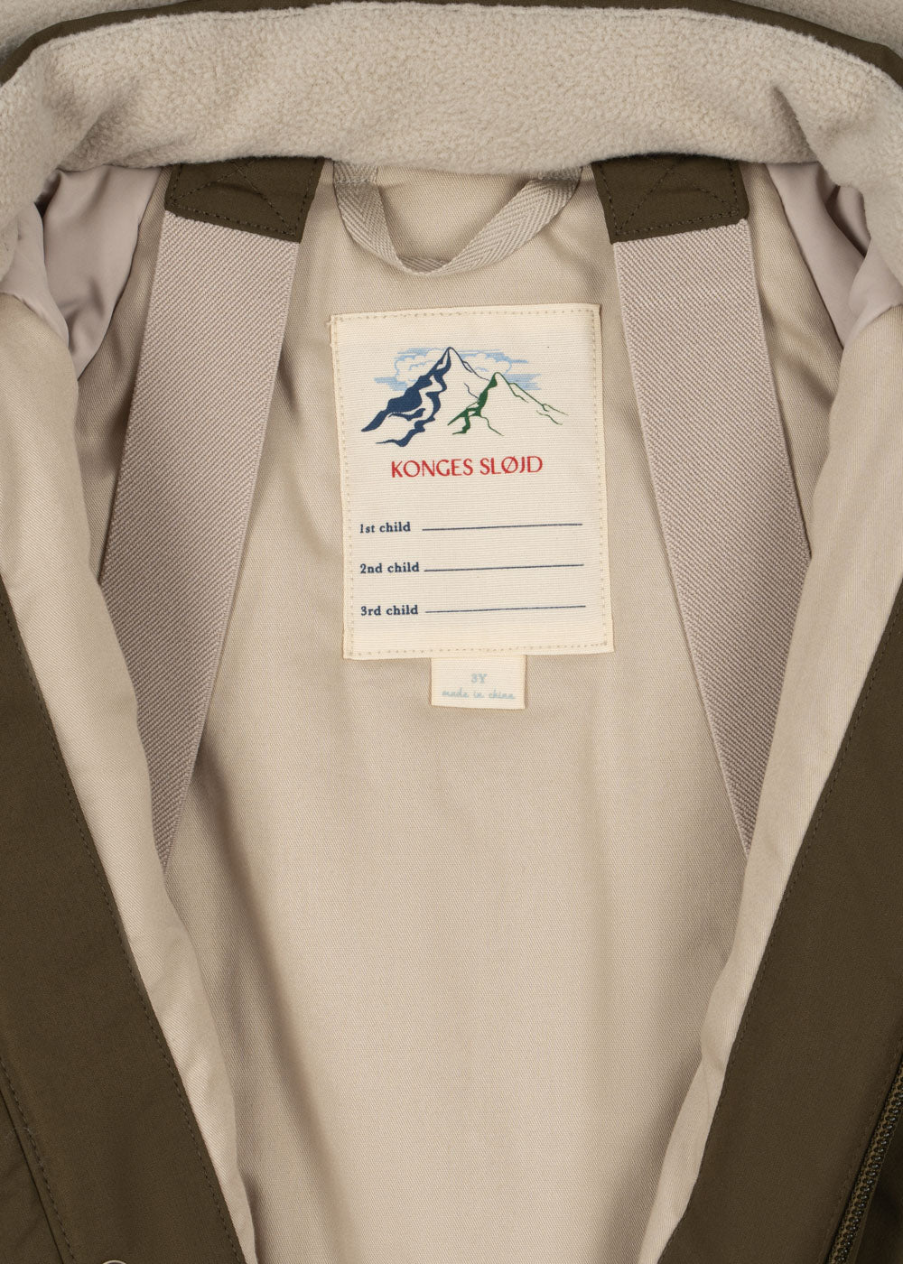Award Anzug-thumbmail-13